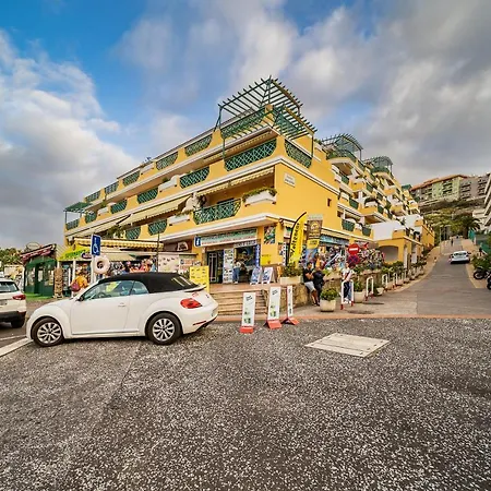 Costa Paradise: Lovely Near The 푸에르토 드 라 크루즈
